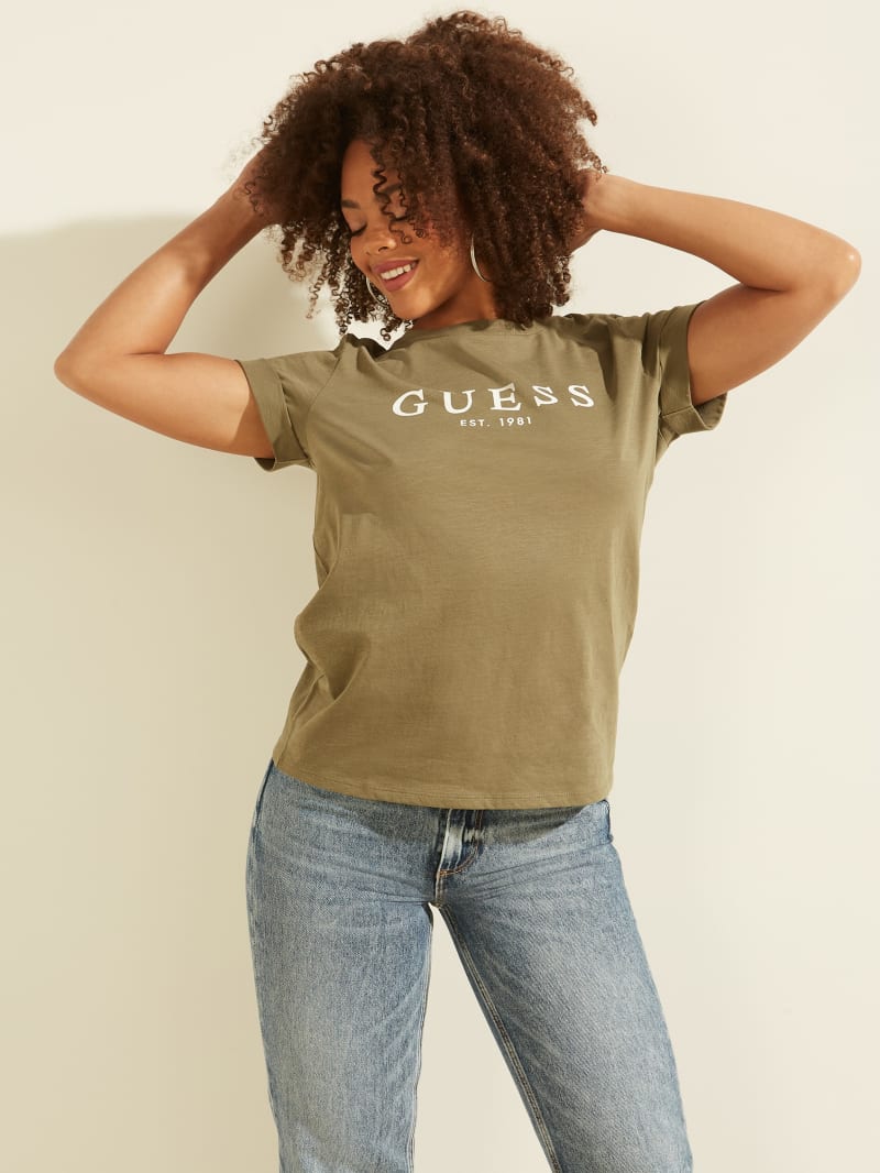 Guess Eco 1981 Rolled Cuff Logo Tee Women's Tops Olive | 4068-CIPRH