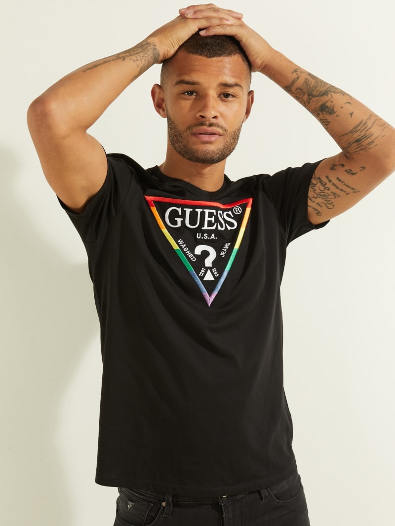 Guess Embroidered Rainbow Logo Tee Men\'s T Shirts Black | 8154-AOYLK